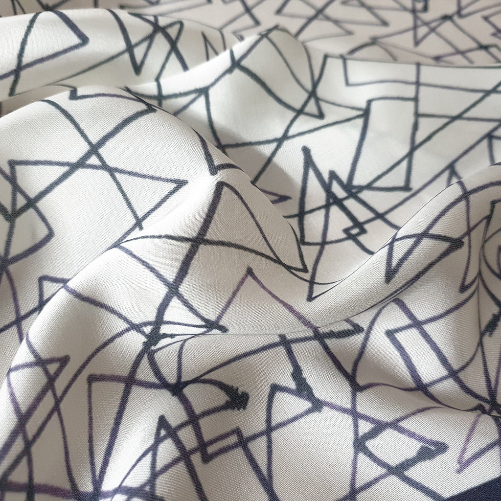 Pyramid Strokes - Woman small scarf