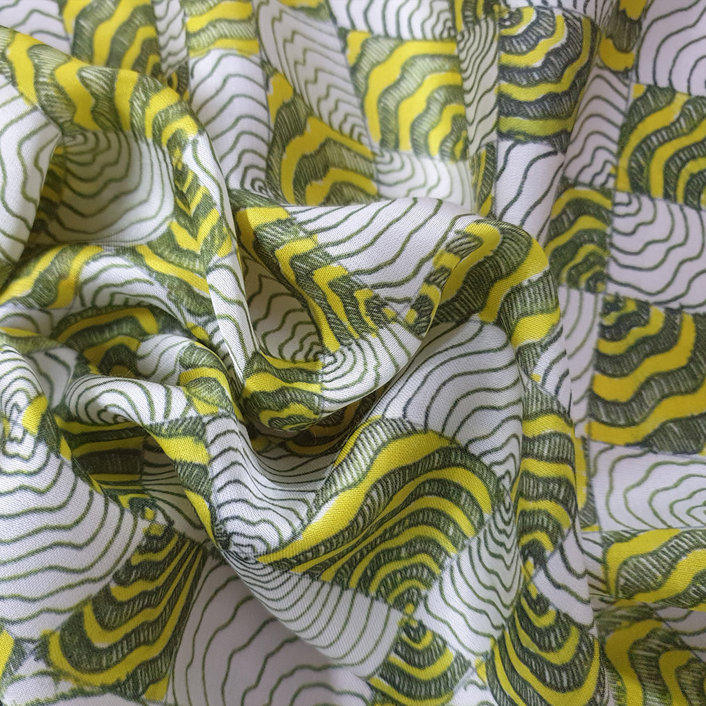 Parallel Paradise - Woman small scarf