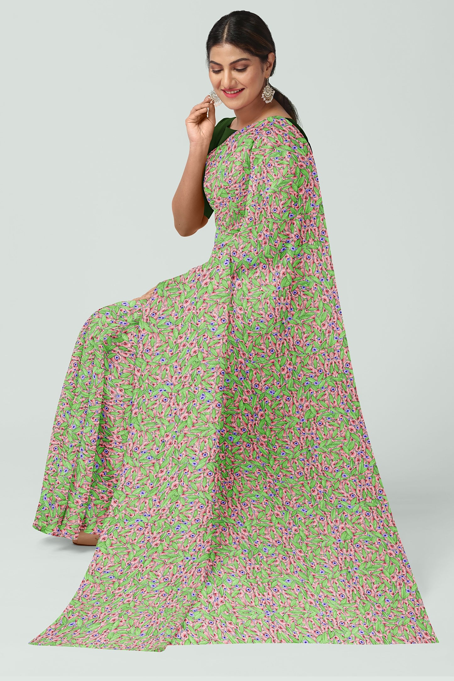 Gardenia Blooms Tusser Silk Saree